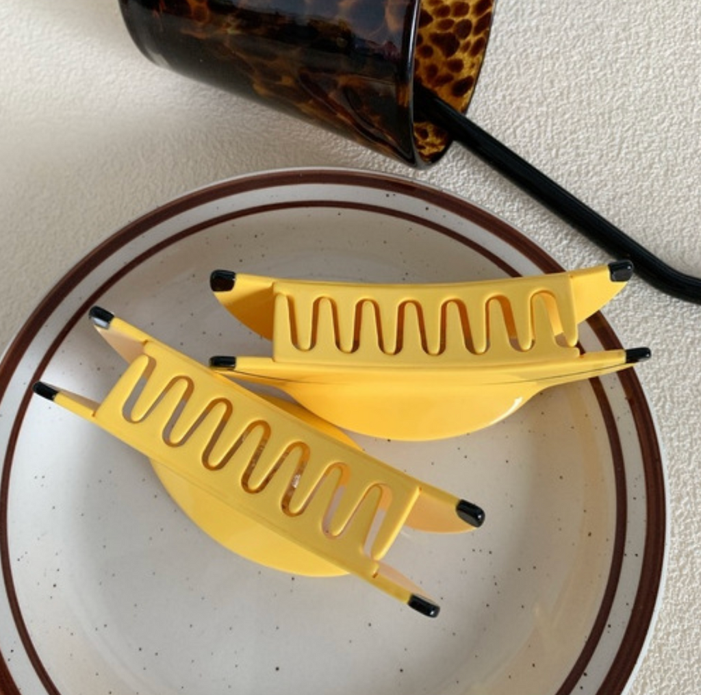 Banana Claw Clip