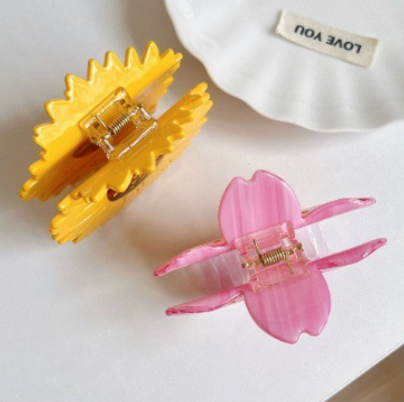 Spring Flower Claw Clip