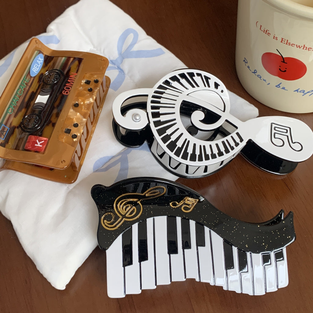 Romantic Music Claw Clips